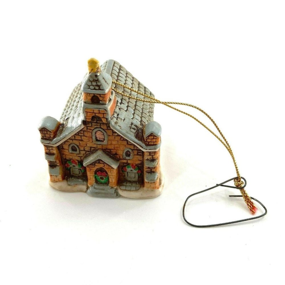VTG Lefton 1986 Christmas Church House Figurine 05